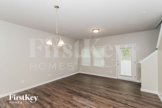 Foto del edificio - 9419 Village View Ct NW
