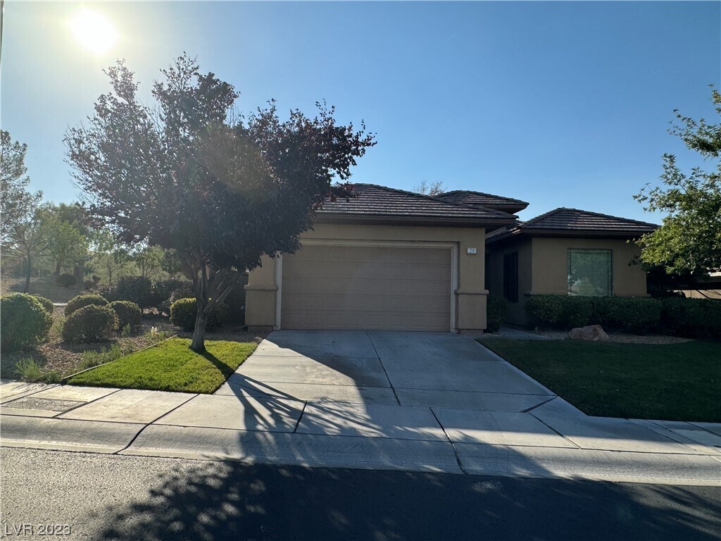 29 Brandermill Dr, Henderson, NV 89052 House Rental in Henderson, NV