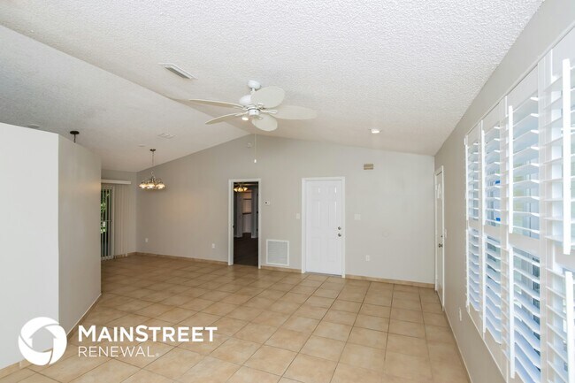 Foto del edificio - 1376 Hazel St NW