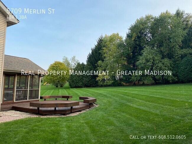 Foto del edificio - 5709 Merlin St