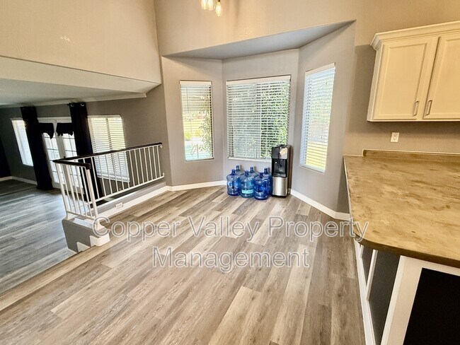 Foto del edificio - 6536 W Briles Rd