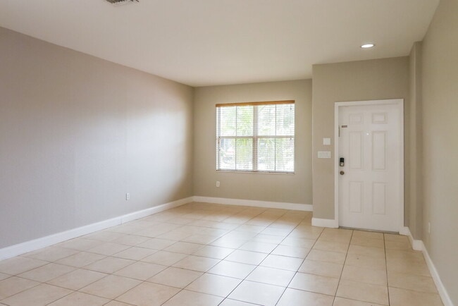 Foto del edificio - 2025 SE 14 St