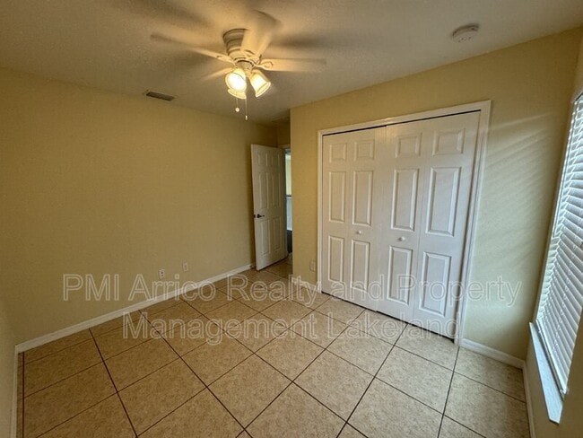 Building Photo - 972 Lake Lure Loop E