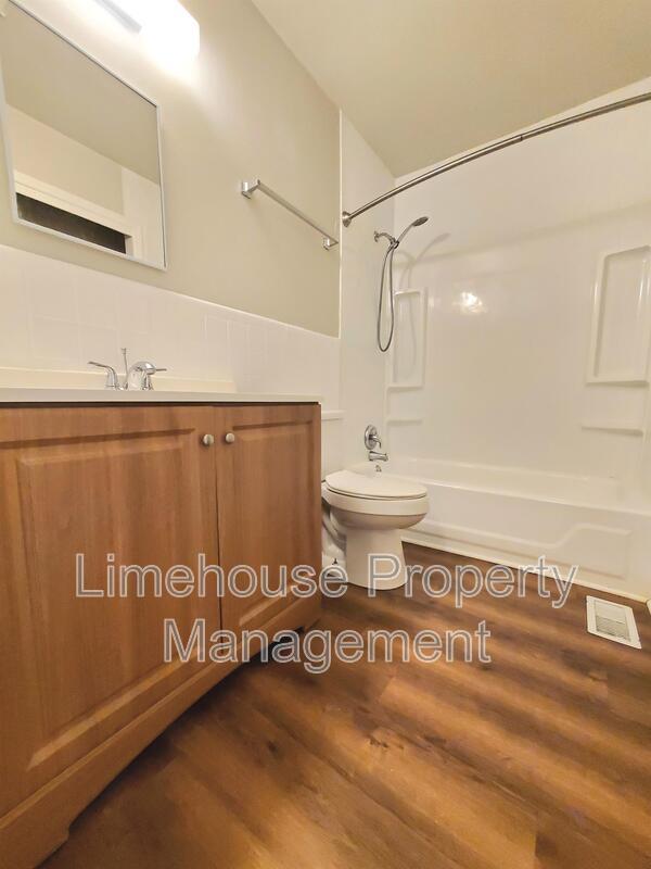 Foto del edificio - 119 Bob Ln