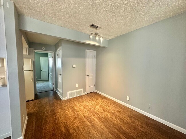 Foto del edificio - 1 BED 1 BATH IN AUSTIN TX!