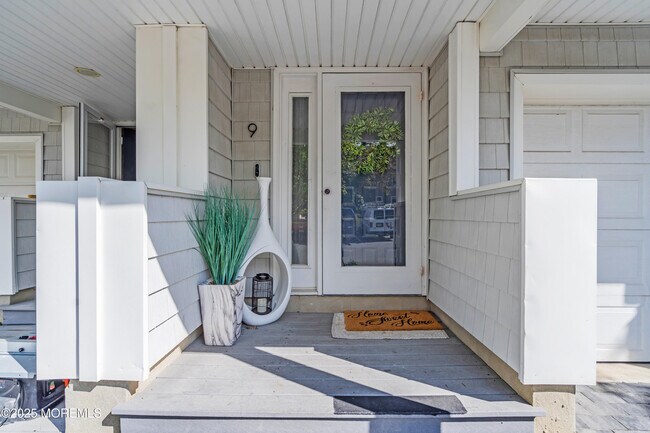 Foto del edificio - 165 Riddle Ave