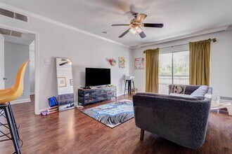 Building Photo - 4515 Briar Hollow Pl
