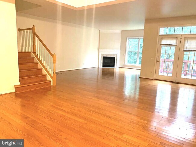 Building Photo - 13088 Rose Petal Cir