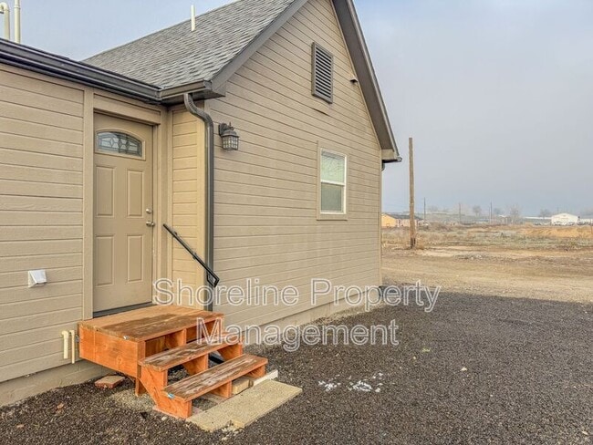 Building Photo - 109 E Belmont St