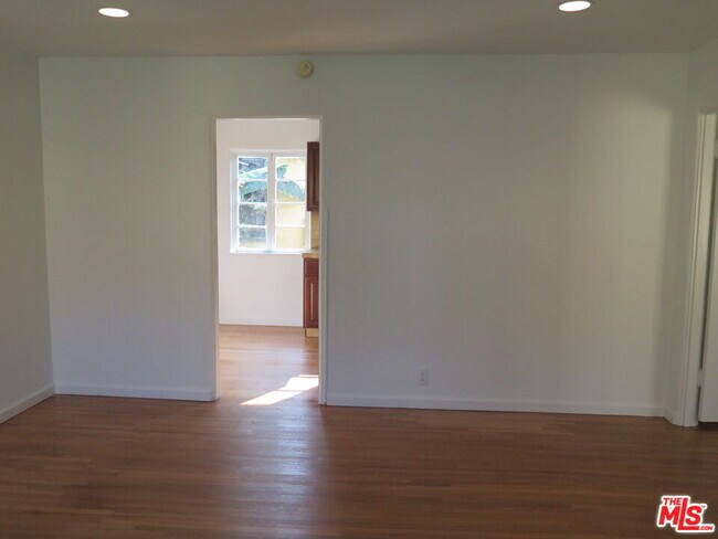 Foto del edificio - 2128 20th St