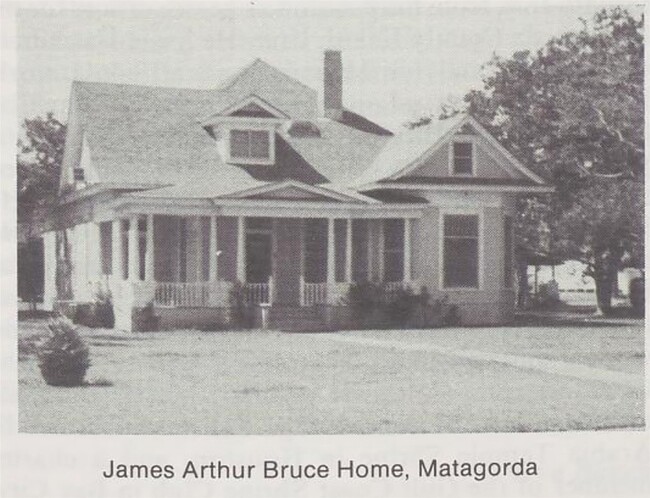 Building Photo - 570 Wightman St