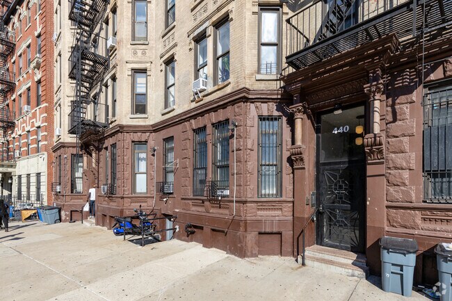Entrance - 440-446 Saint Nicholas Ave