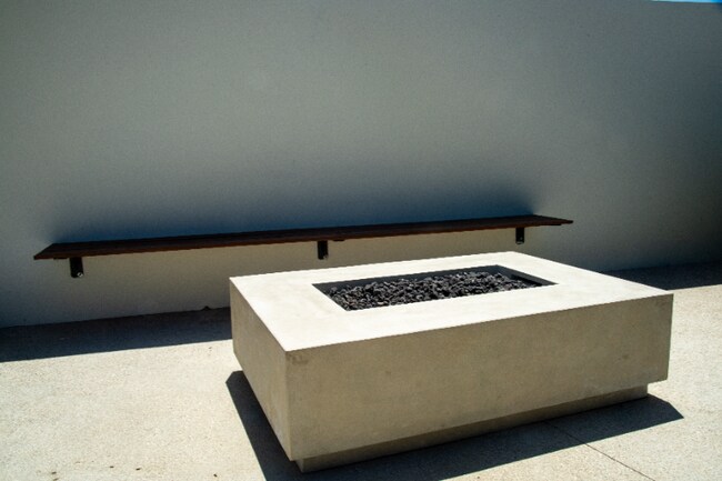 Foto del edificio - 3362 W Imperial Hwy