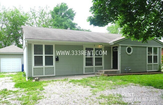 Foto del edificio - Your perfect home in Lee's Summit is ready...