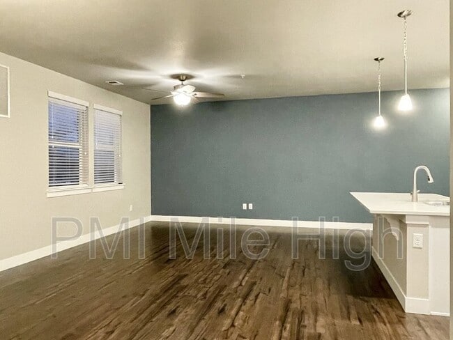 Foto del edificio - 15295 W 64th Ln