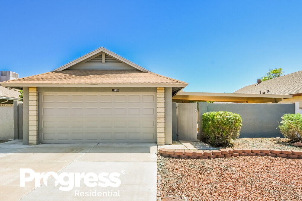 Foto principal - 18209 N 18th Pl