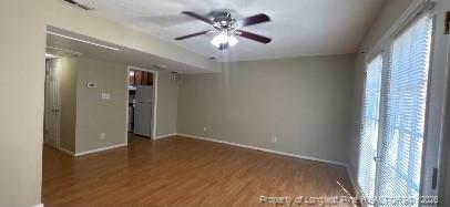 Foto del edificio - 422 Kirkcaldy Ct