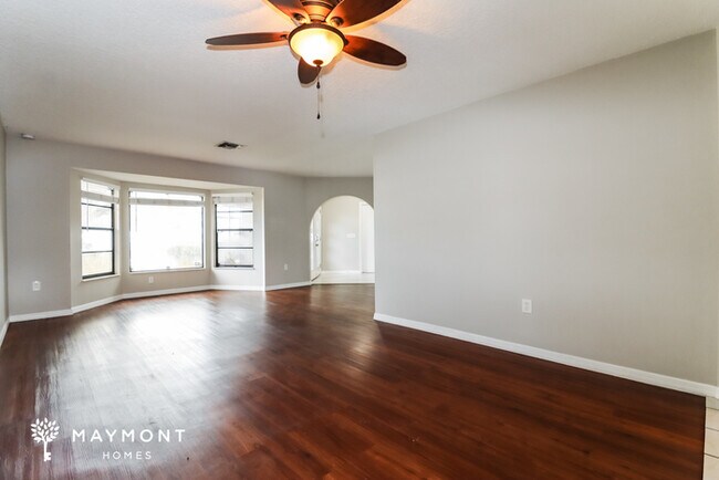 Foto del edificio - 5041 Circus Ln