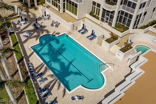 Building Photo - 6849 Grenadier Blvd