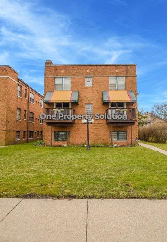 Primary Photo - 925 W 35th Ave