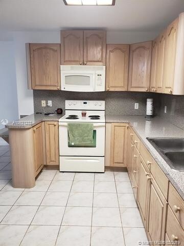 Foto del edificio - 27100 SW 182nd Ave
