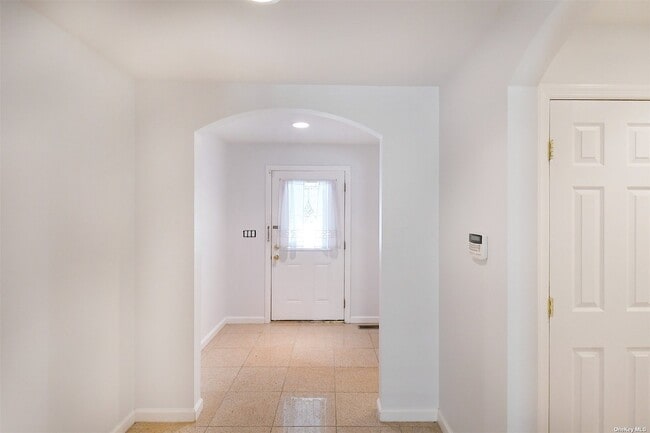 Building Photo - 34 Dunes Ln