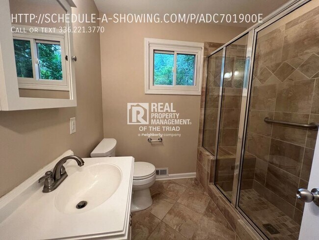 Building Photo - Friendly Center Area, Completely Updated R...