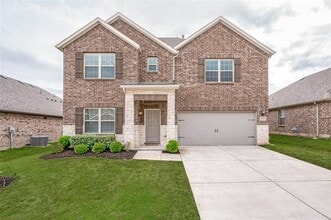 Building Photo - 2421 Jeans Mill Dr