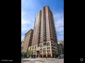 Building Photo - 41 E 8th St