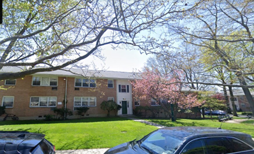 Building Photo - 114 Crisfield St