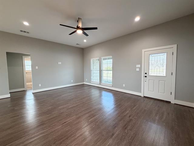 Building Photo - 406 Krajca Rd