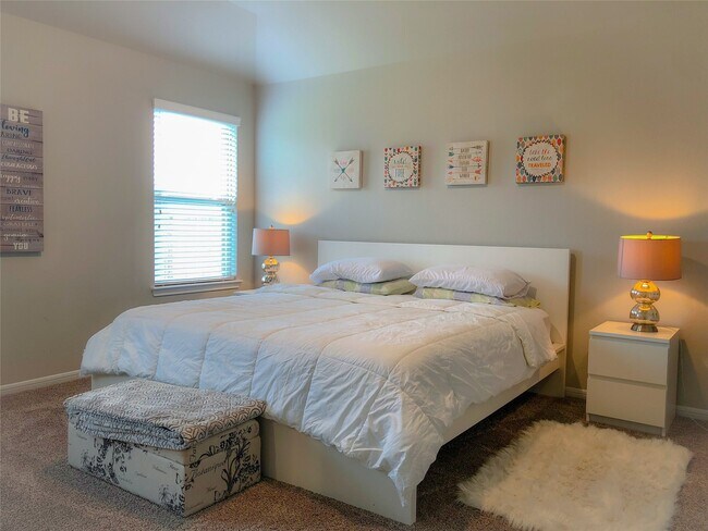 Foto del edificio - 3310 McDonough Way