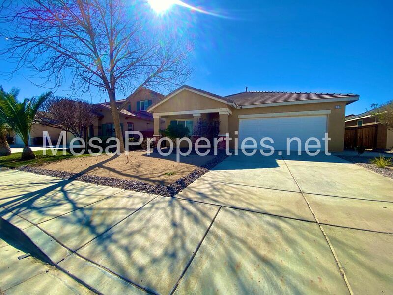 11601 Echoglen St, Victorville, CA 92392 House for Rent in