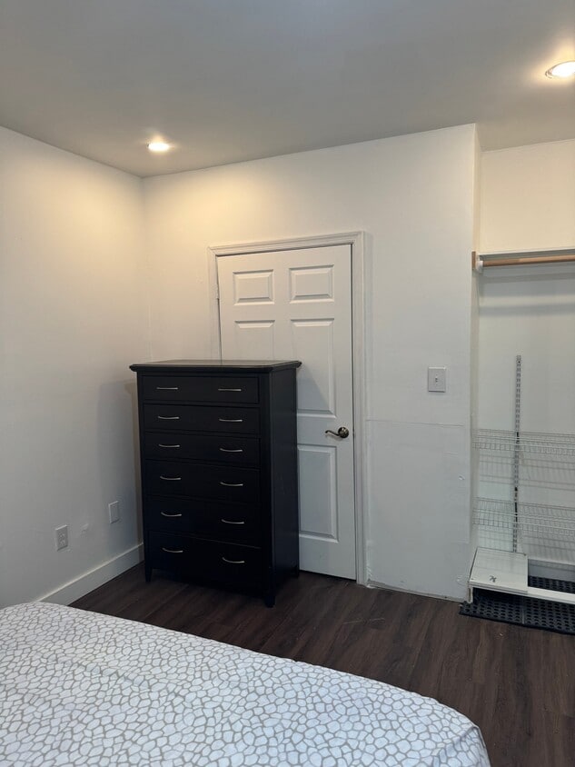 Building Photo - 103 Trupenny Turn