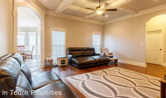 Building Photo - 4 br, 2 bath House - 4153 Old Ivy Trce