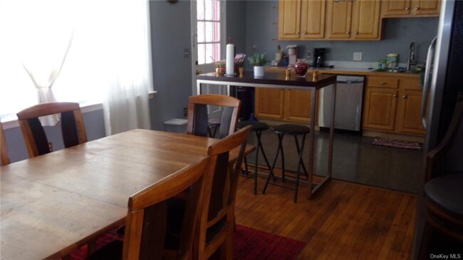 Foto del edificio - 43 Glenmere Homesites Rd