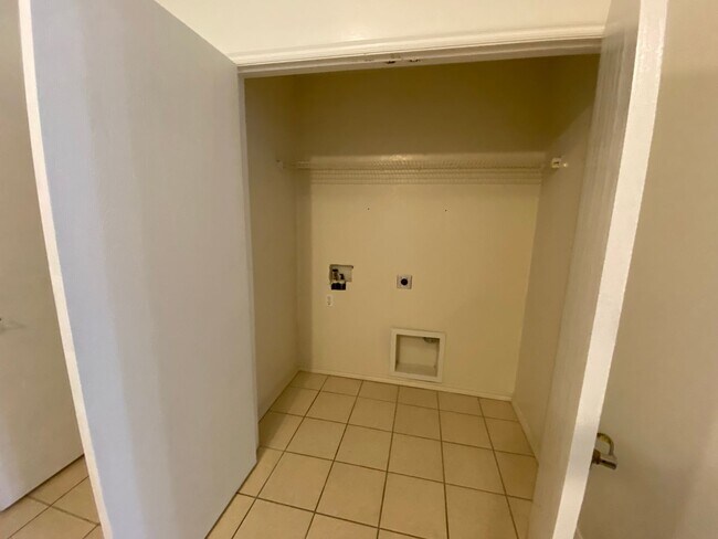 Foto del edificio - 1108 Brandywine Unit 5