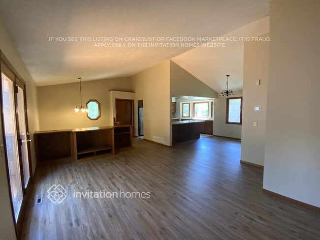 Foto del edificio - 8641 N Girard Ave