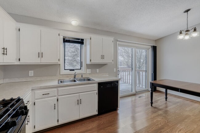 Building Photo - 20575 Jade Cir