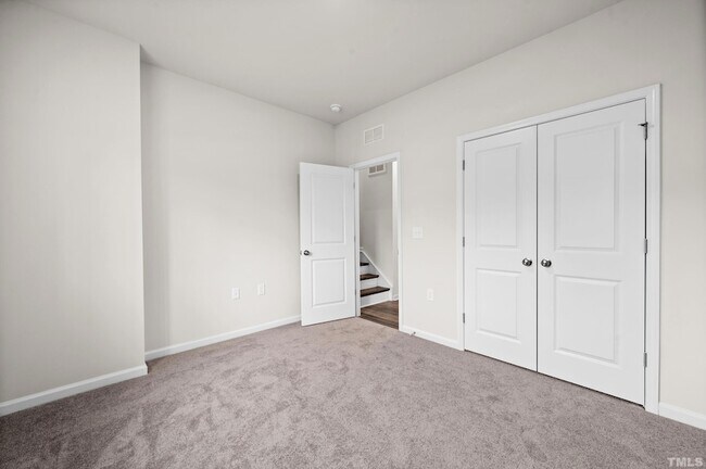 Foto del edificio - 414 Odham Ln