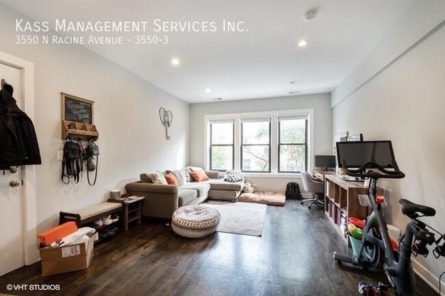 Photo - 3550 N Racine Ave Apartment