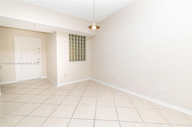 Foto del edificio - 9650 NW 2nd St