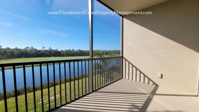 Foto del edificio - BRILLIANT 2 BEDROOM CONDO AT LAKEWOOD NATI...