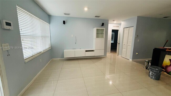 Foto del edificio - 2318 Washington St