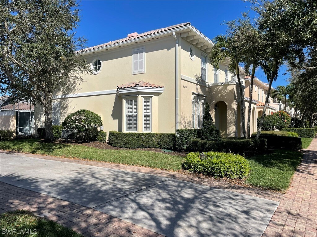 Primary Photo - 6064 Towncenter Cir