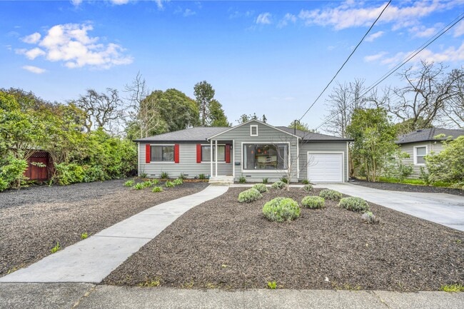 Building Photo - 3236 Sonoma Ave