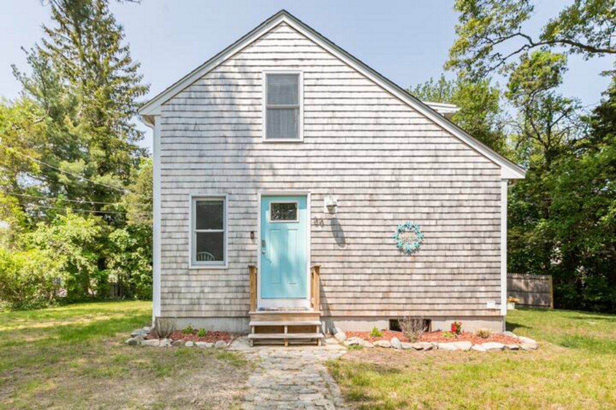56 Rd, Mattapoisett, MA 02739 House Rental in Mattapoisett
