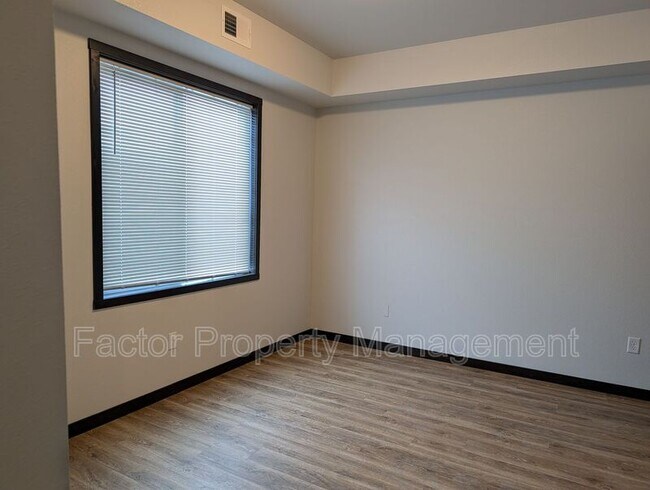 Foto del edificio - 2090 Carlson Dr