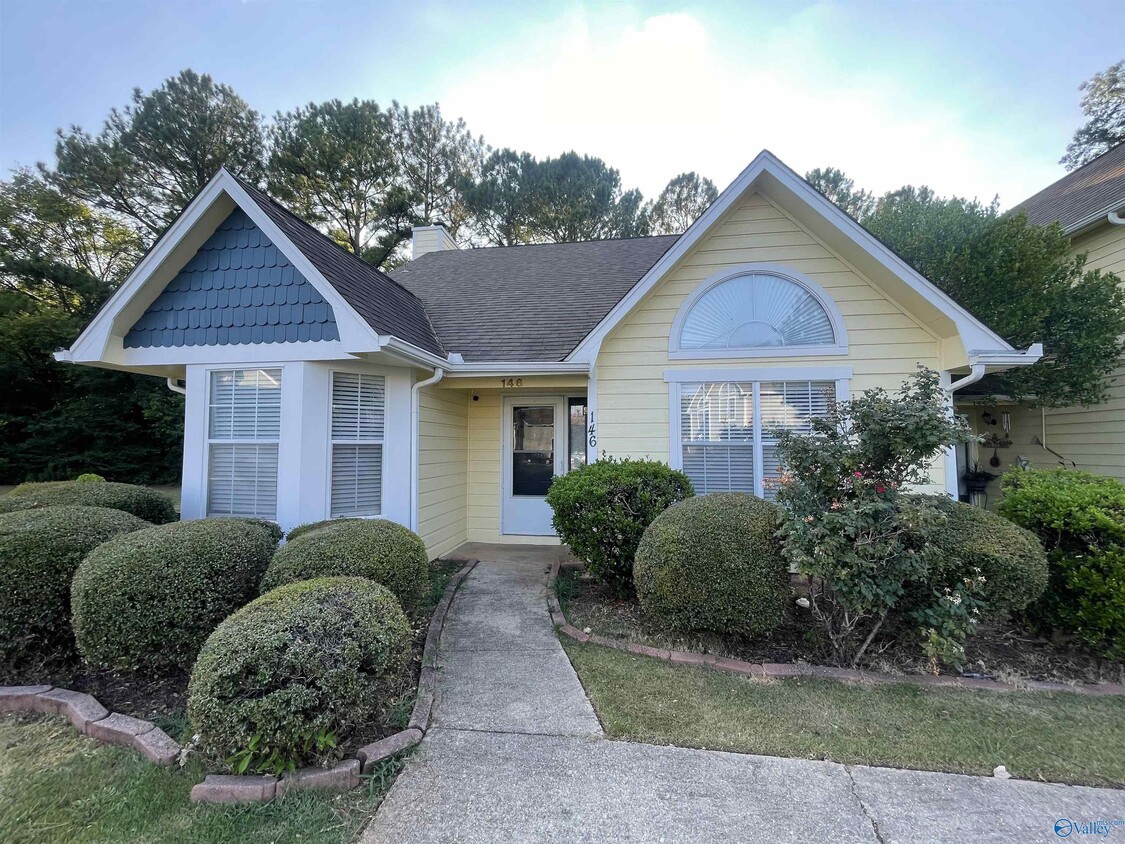Primary Photo - 146 Stone Meadow Ln