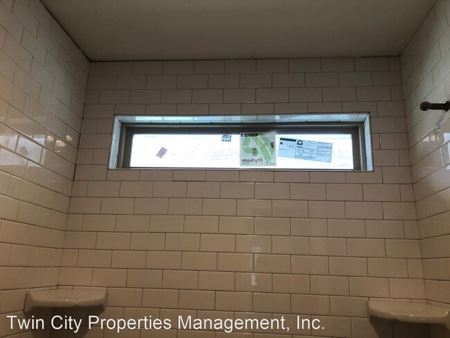 Building Photo - 2 br, 1 bath House - 506 East 23rd St.